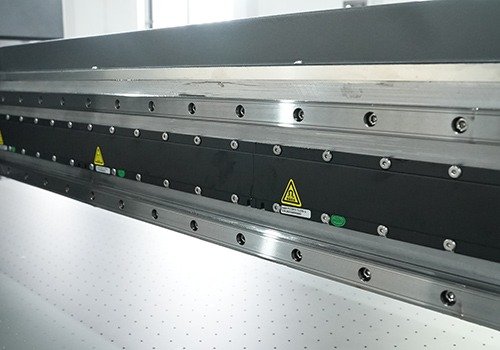 Dual Linear Guides